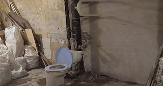 Демонтаж сантехкабины в панельном доме - цена от 1059 рублей | Сварной-Злт